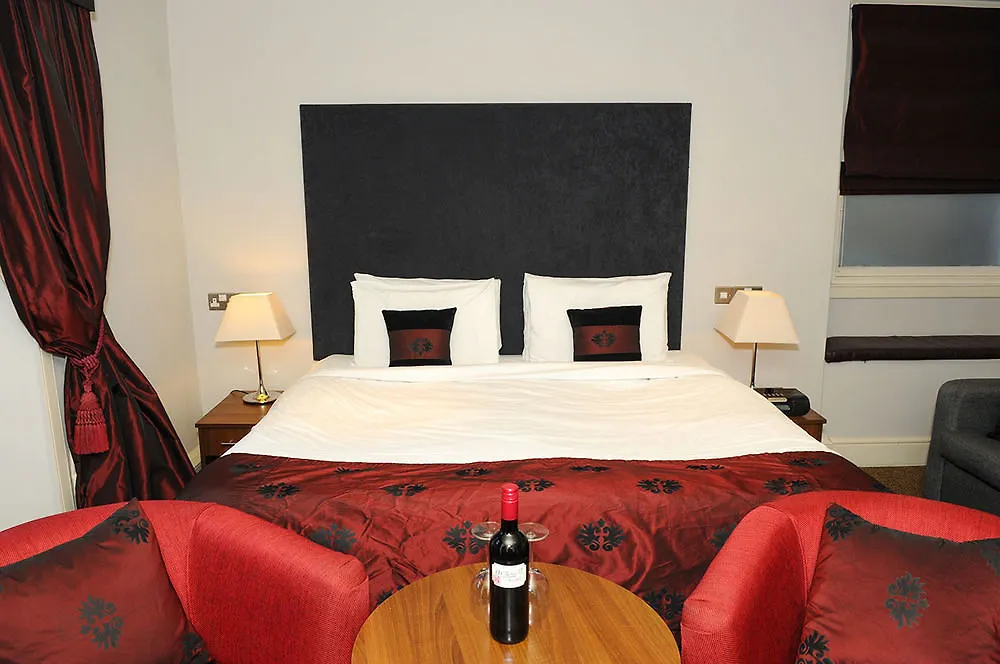 The Salisbury Hotel Edinburgh 4*,