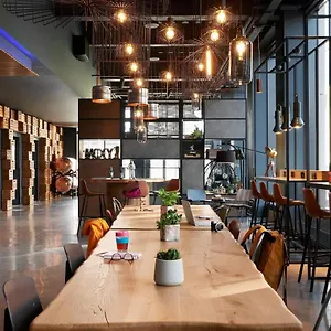 Moxy Fountainbridge Edinburgh