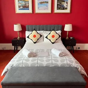 4* Gasthuis Gladstone House